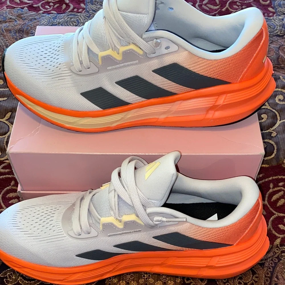 Adidas Queststar - Picture 1 of 5